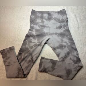 Avocado grey tie dye leggings